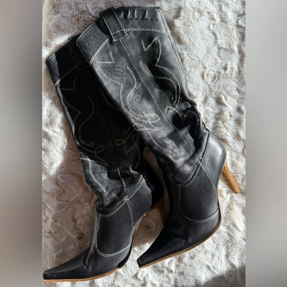 Aldo - Women’s Western Leather Heeled Boots with Stitch Detail - Picture 2 of 7